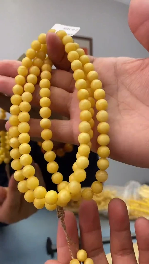 蜜蜡未镶嵌珠宝奇石假一罚十，发一件042