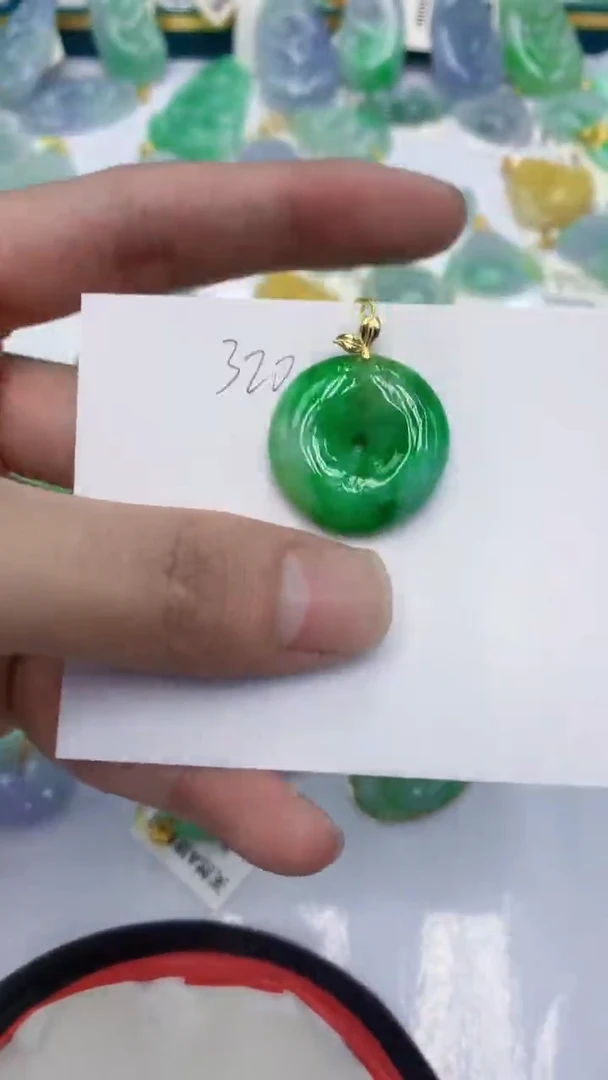 颈饰未镶嵌翡翠1111111