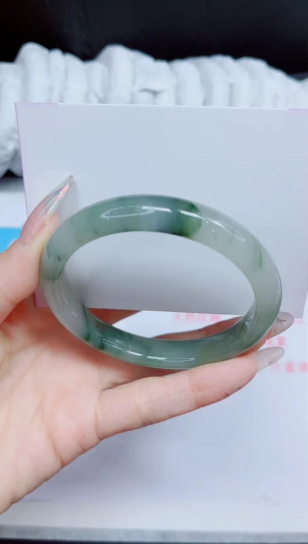 石英质玉手镯未镶嵌455