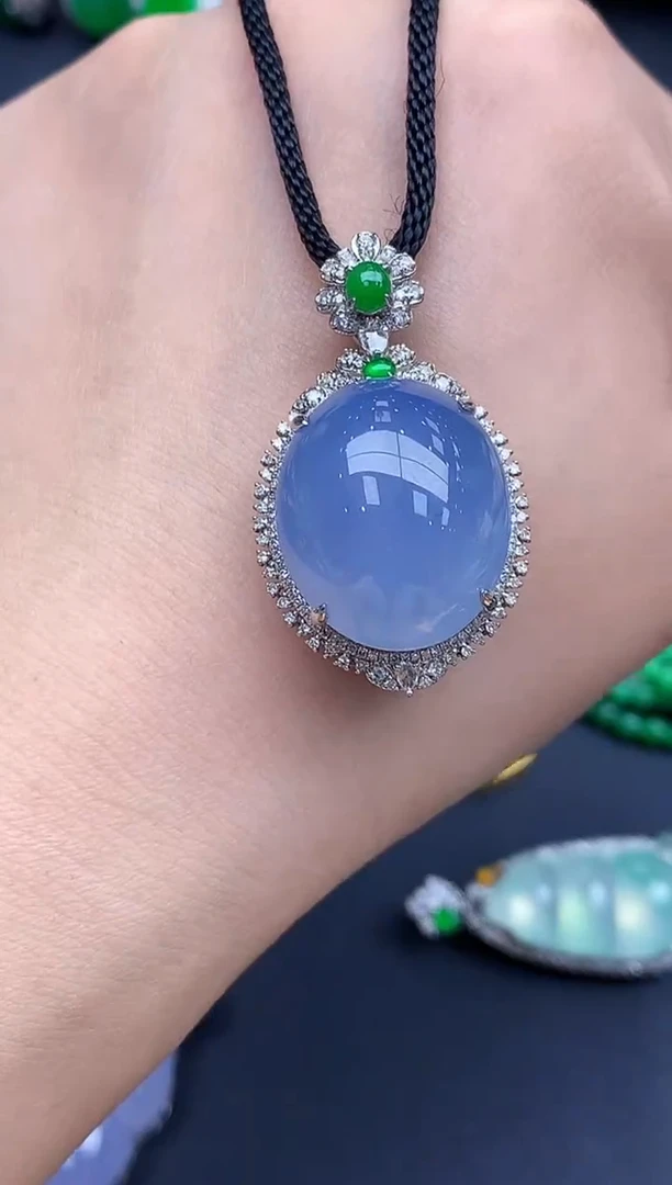 吊坠(不含链)18K金镶嵌翡翠734-春日珠宝