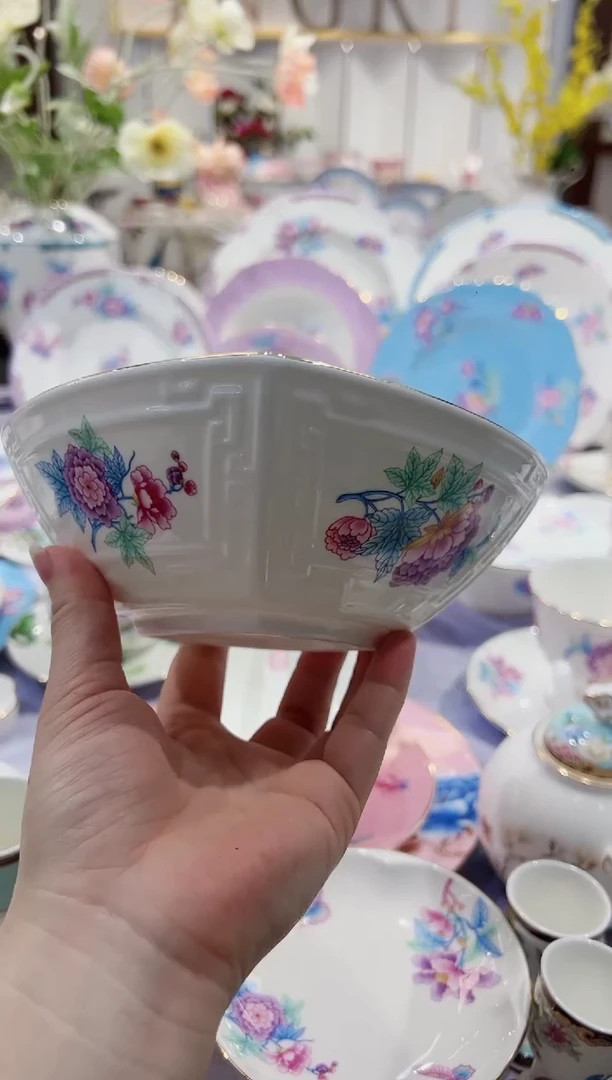 【闪购商品】骨瓷方形碗