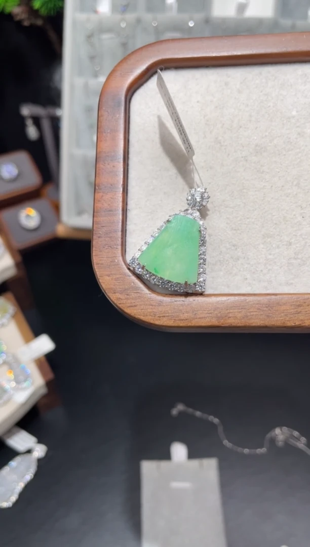 吊坠(不含链)银S925镶嵌翡翠f***y吊坠