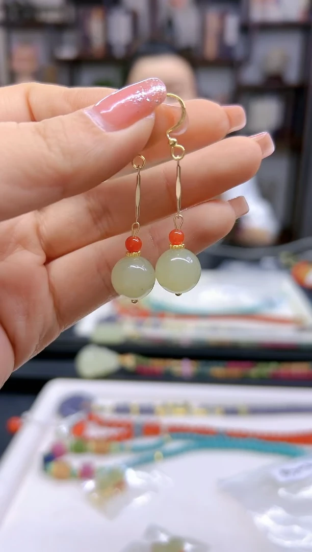 【闪购商品】和田玉耳饰14K金镶嵌E702