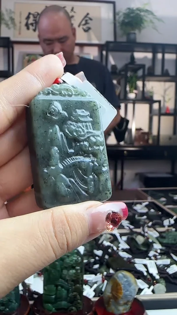 颈饰未镶嵌和田玉2