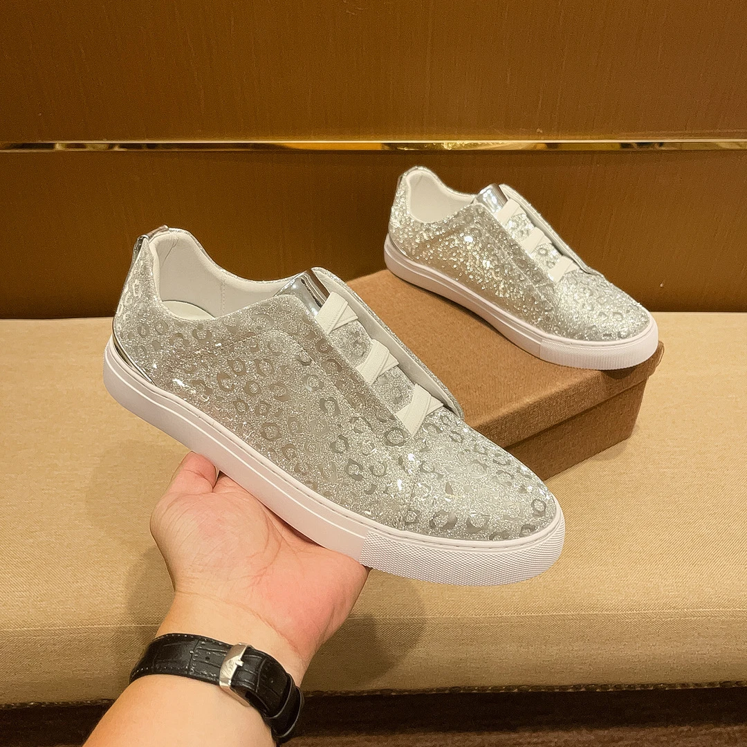 免系带板鞋亮片纯色耐磨时尚休闲鞋高档男鞋轻奢厚底套脚鞋一脚蹬