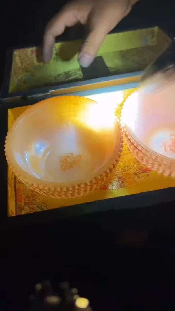 和田玉未镶嵌挂件碗.1件.白