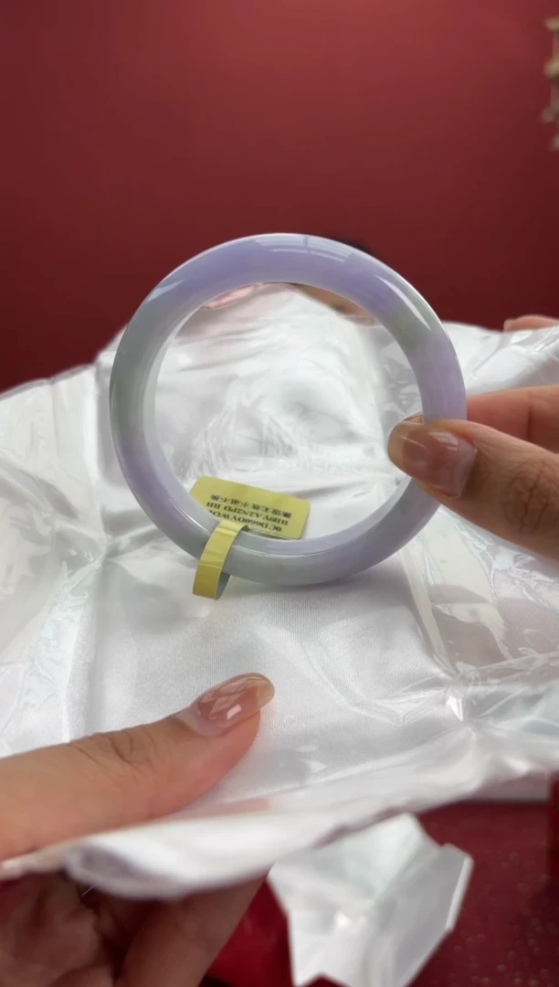 翡翠手镯未镶嵌2手镯