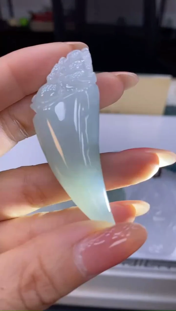 颈饰未镶嵌翡翠40883