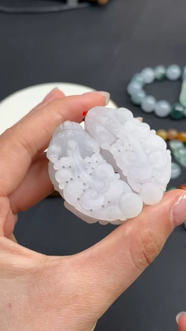 定制翡翠未镶嵌（毛）一对大貔貅(毛货抛光后不支持退货