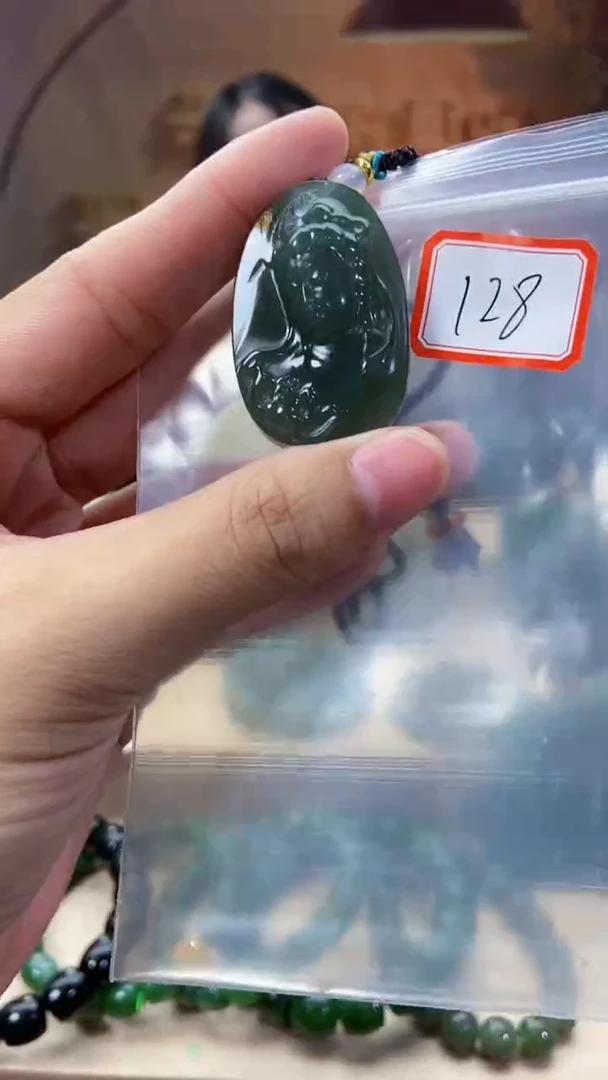 未镶嵌和田玉挂件1