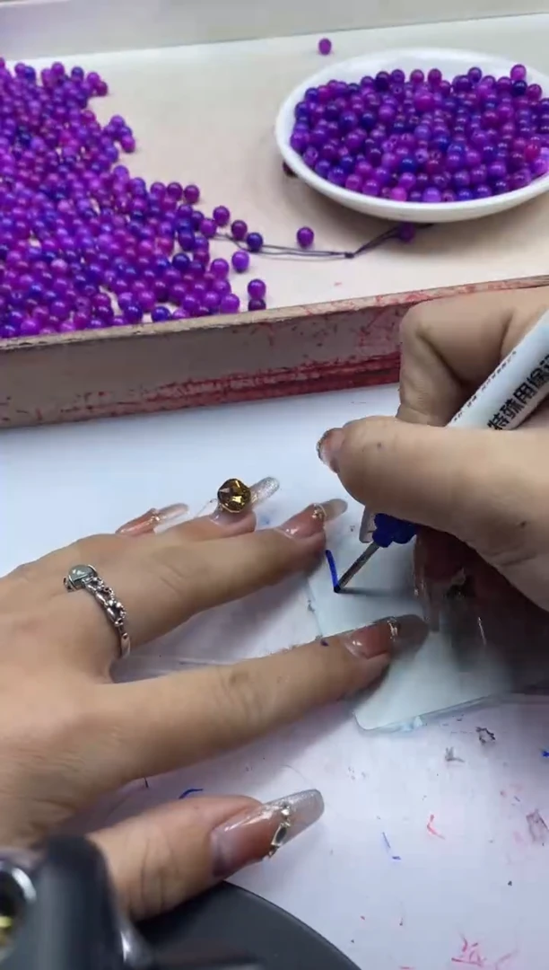 【闪购商品】玛瑙/玉髓颈饰未镶嵌w369舒俱来6mm*100颗