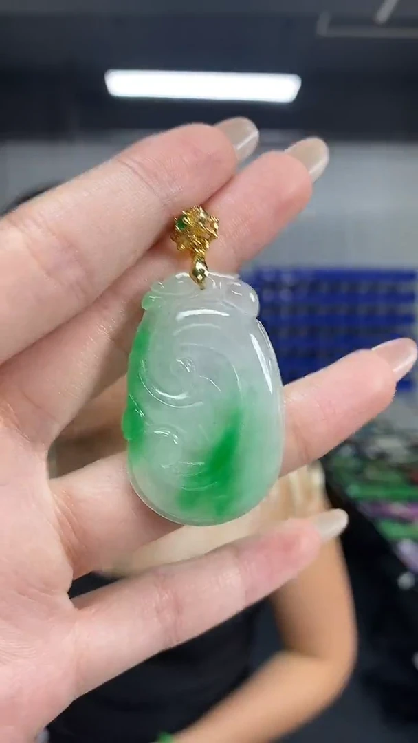 颈饰未镶嵌翡翠闪购链接 多样性发其一颜色微差