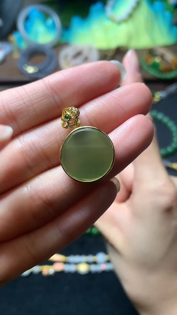 【闪购商品】和田玉颈饰银S925镶嵌吊坠