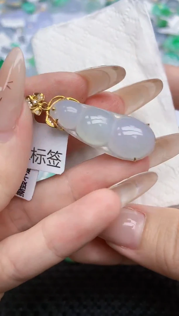 翡翠18K金镶嵌颈饰482    天然翡翠A货