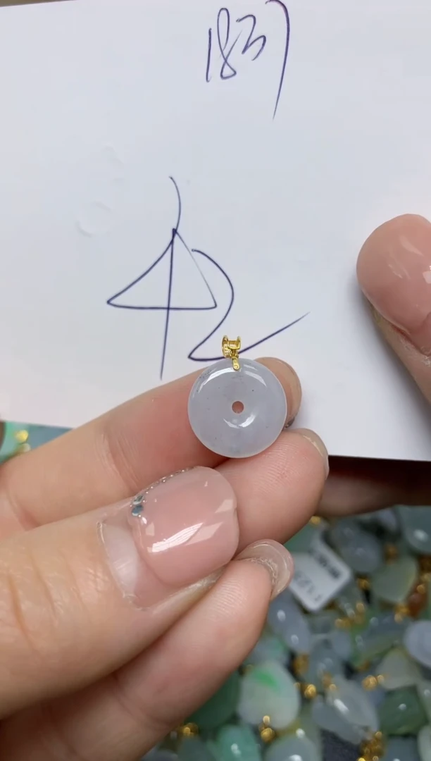 【闪购商品】翡翠挂件18K金镶嵌 天然翡翠A货