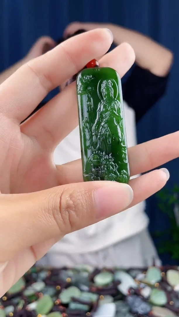 未镶嵌和田玉挂件拍一发一，多样性发货