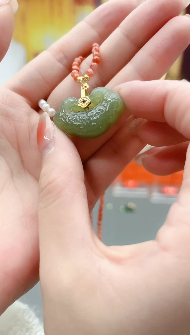 未镶嵌和田玉耳饰如懿项链