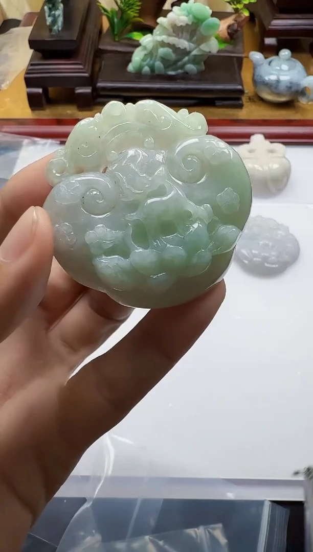 吊坠(不含链)未镶嵌翡翠1