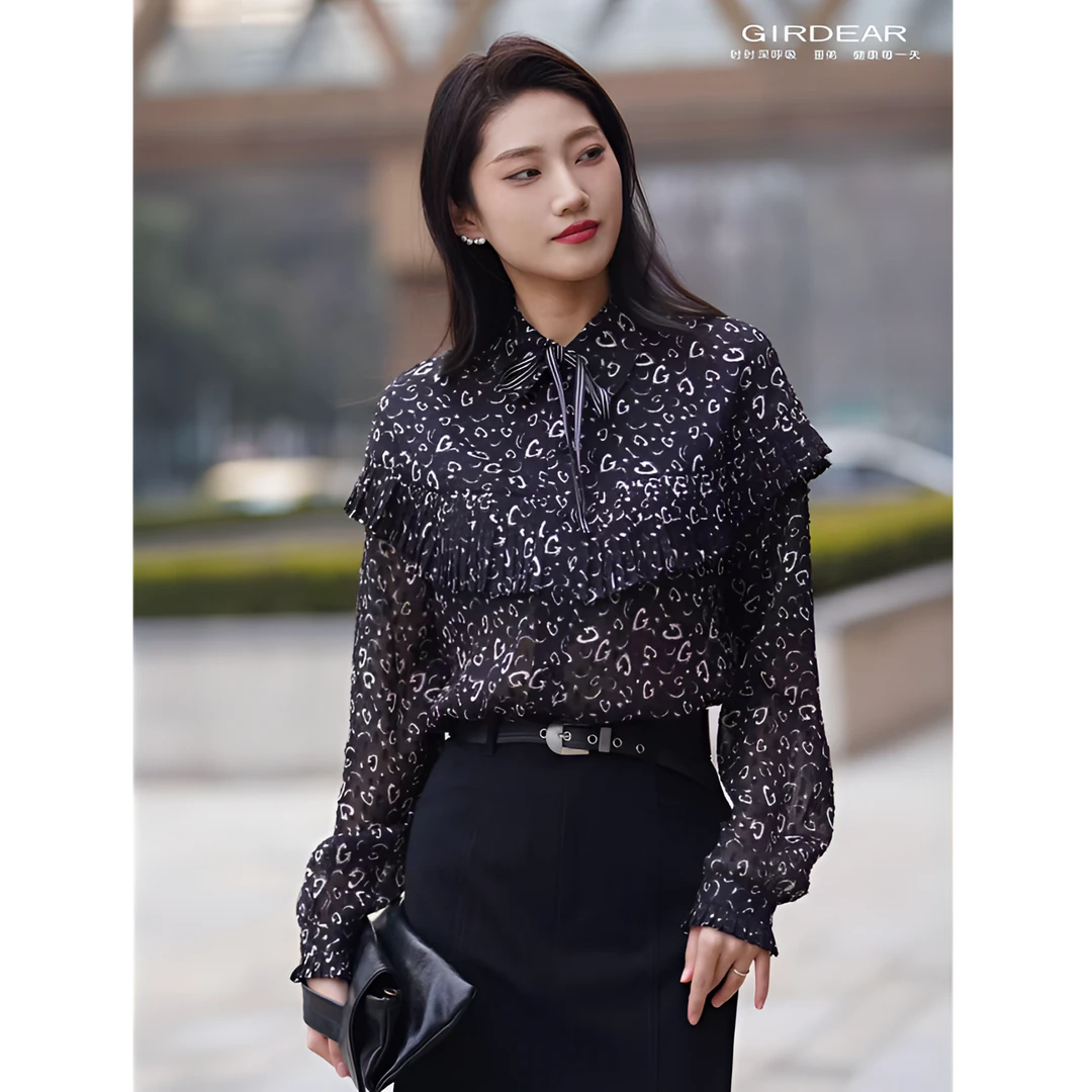 哥弟女装精致优雅百搭时尚舒适通勤复古宫廷风印花衬衣130037