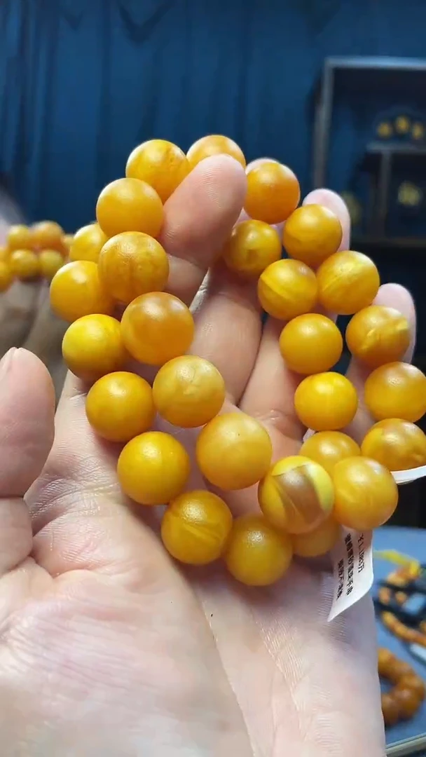 手串琥珀未镶嵌蜜蜡圆珠手串（多样性发其一）