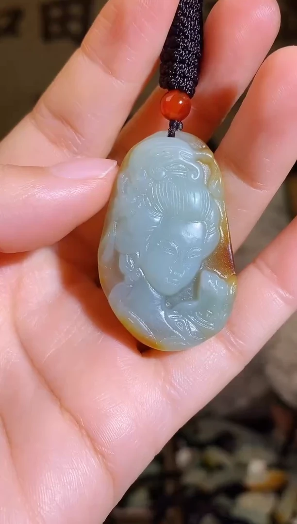 颈饰未镶嵌和田玉1
