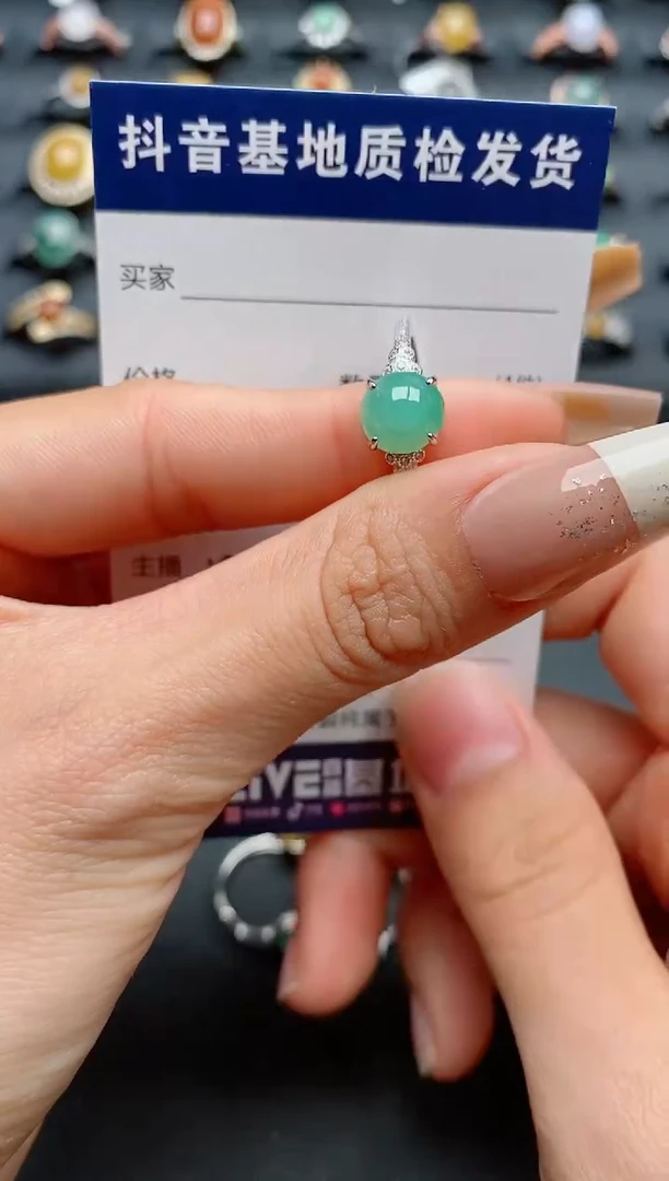 【闪购商品】翡翠戒指银S925镶嵌...........