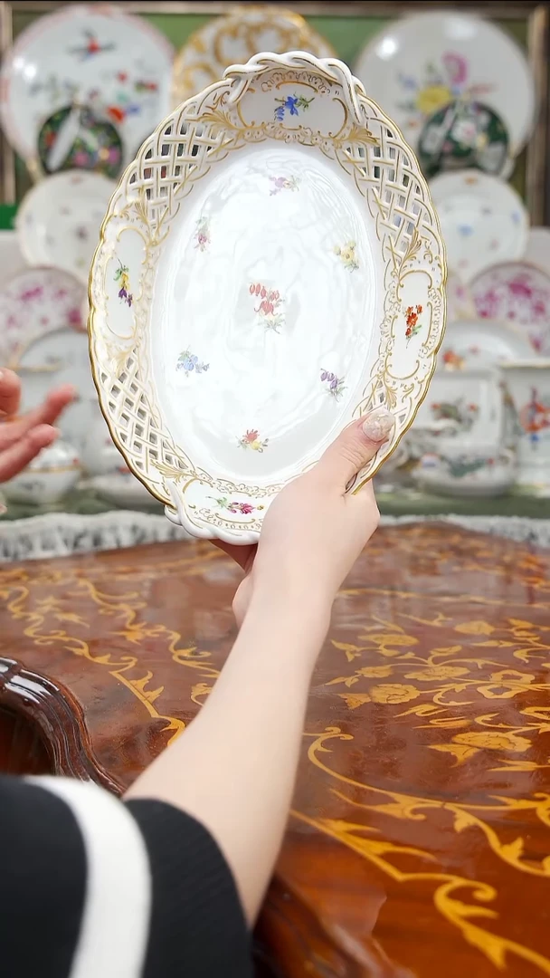 骨瓷婷婷中古瓷器如图所示61