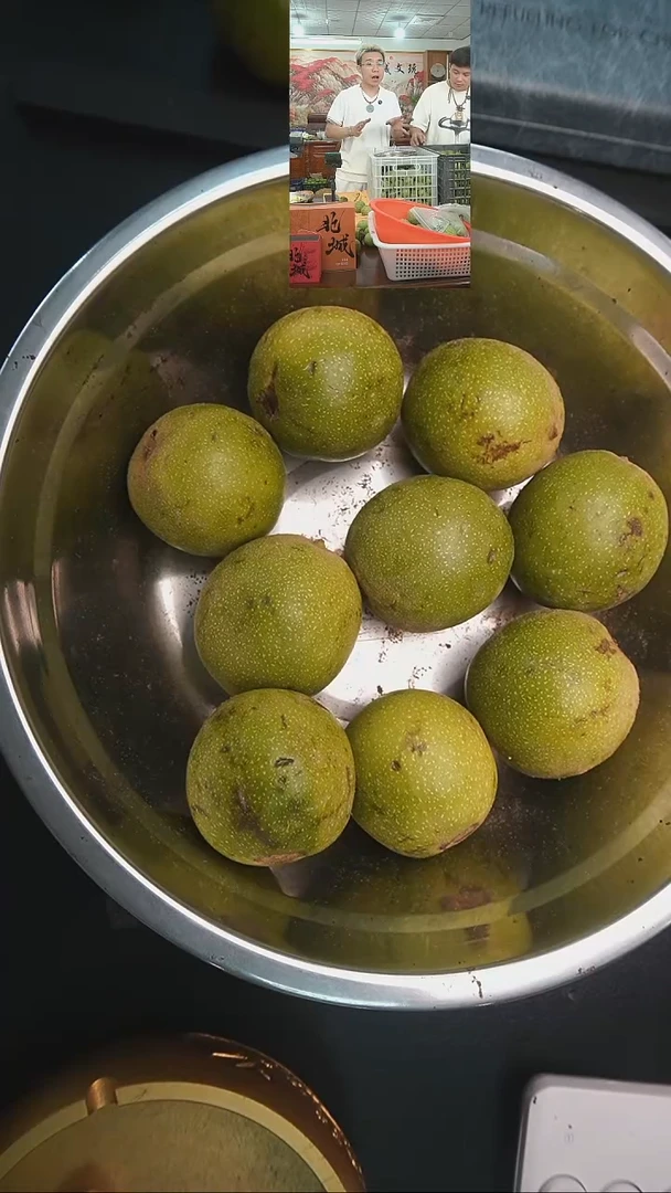 文玩核桃把件青皮盘山9个（售出不退不换）