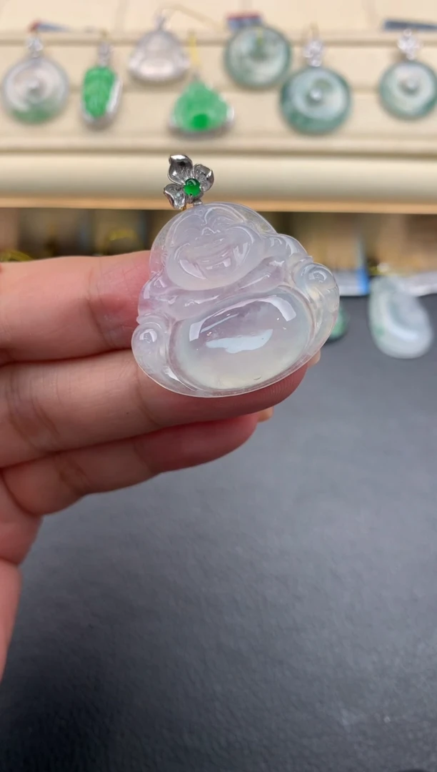 翡翠18K金镶嵌颈饰Q64