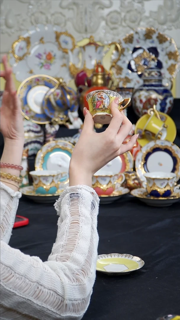 骨瓷婷婷中古器物如图所示55