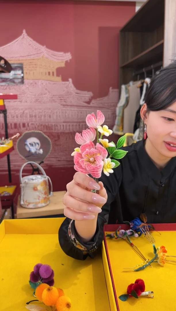 【闪购商品】刺绣非遗绒花（发饰）