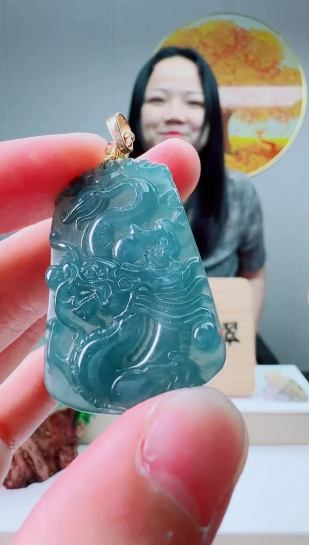 翡翠未镶嵌颈饰小龙多样性随机发其一