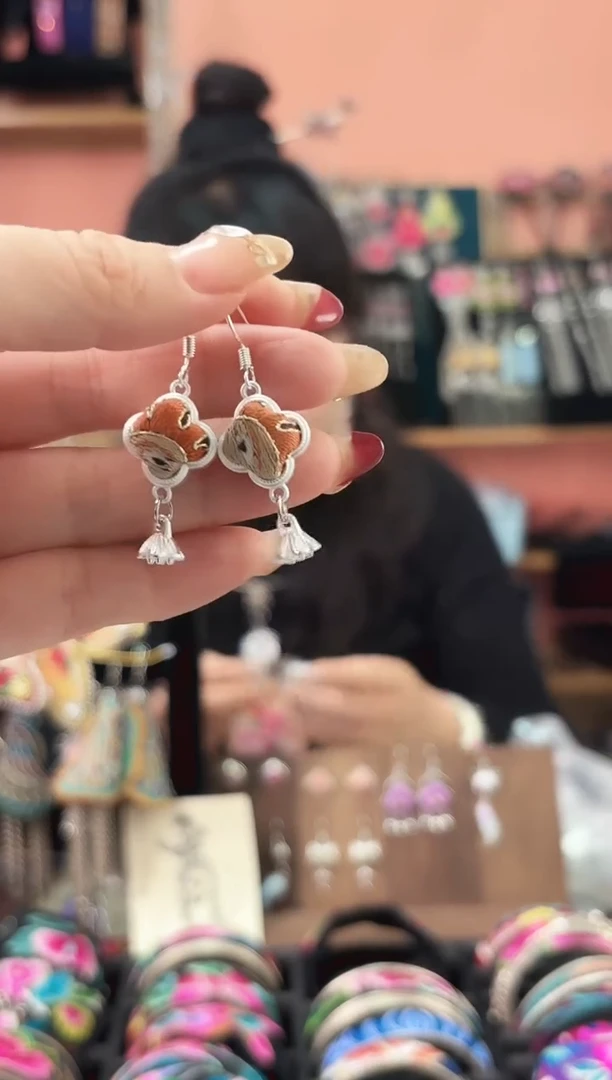 织绣艺枝独绣老绣饰品  97