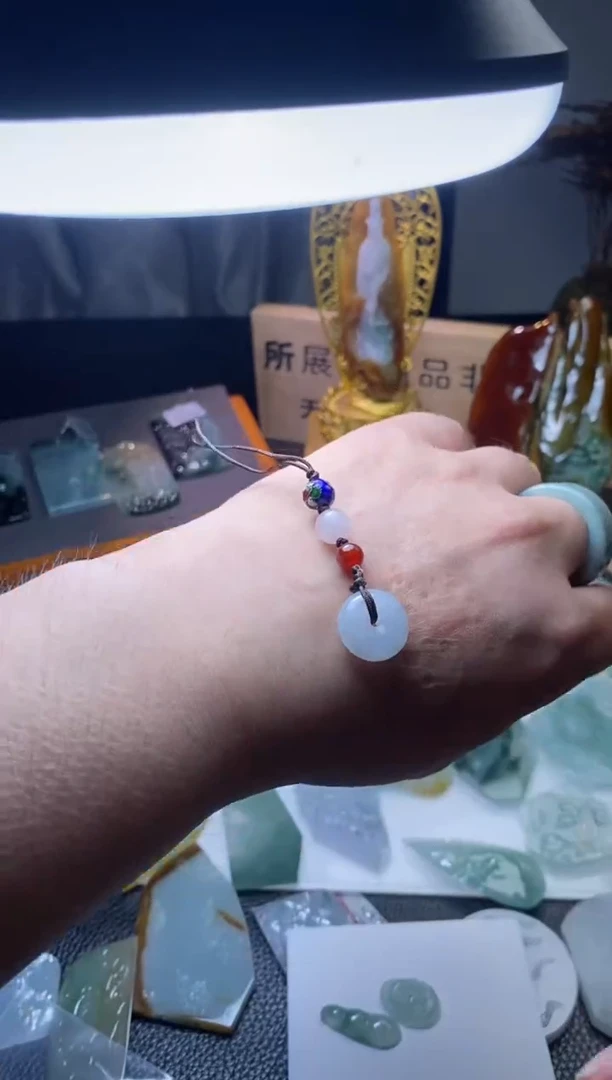 定制翡翠未镶嵌天然缅甸翡翠A货