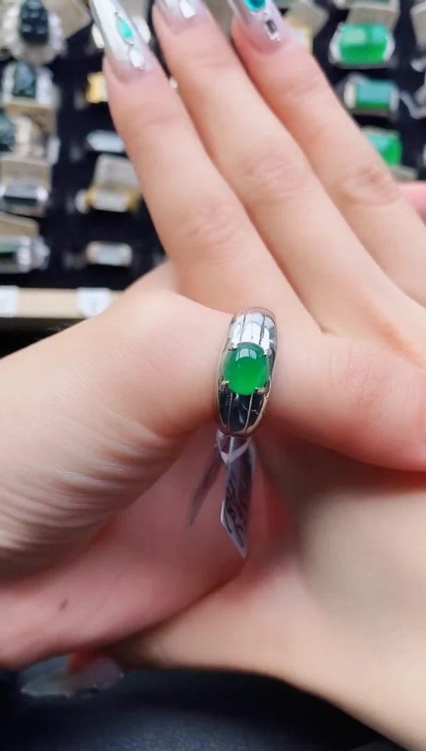 翡翠戒指银S925镶嵌121212