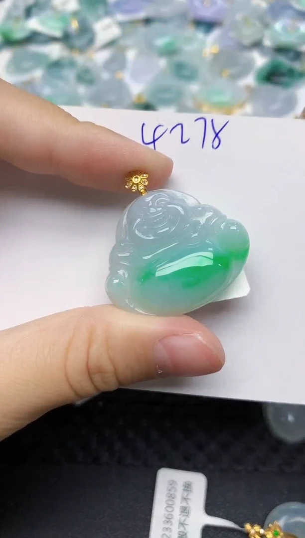 颈饰18K金镶嵌翡翠天然缅甸A货翡翠百元以上9元证书费自理