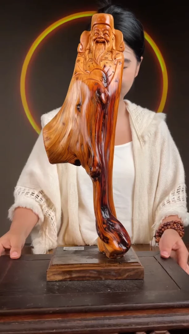 柏木（崖柏）手工摆件,先抢先得! 编号:251