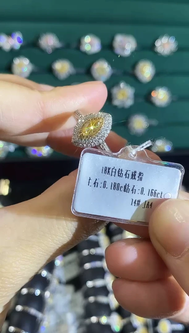 18K金镶嵌戒指钻石06