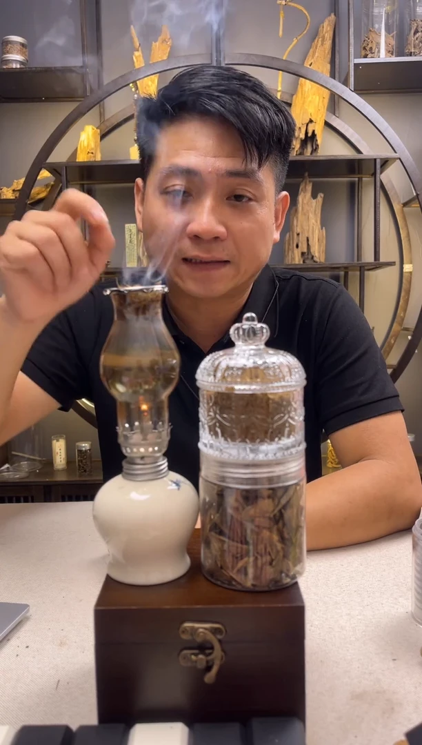 线香陆河品种原料30克+金沙叶20克+赠送灯炉