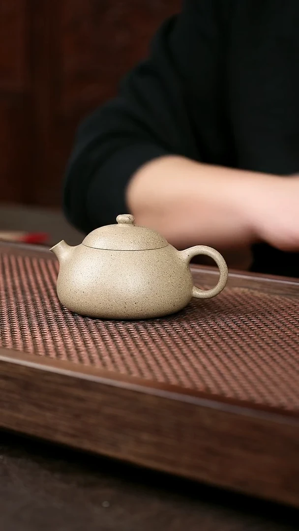 茶壶紫砂青降坡鱼跃