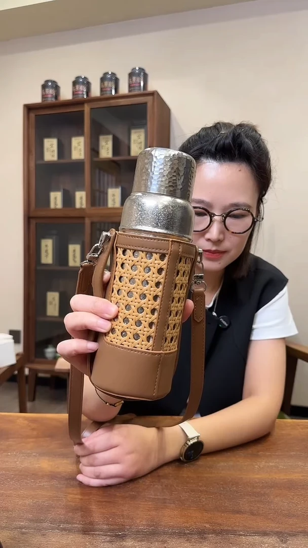 600毫升本色银纯钛+编织杯套