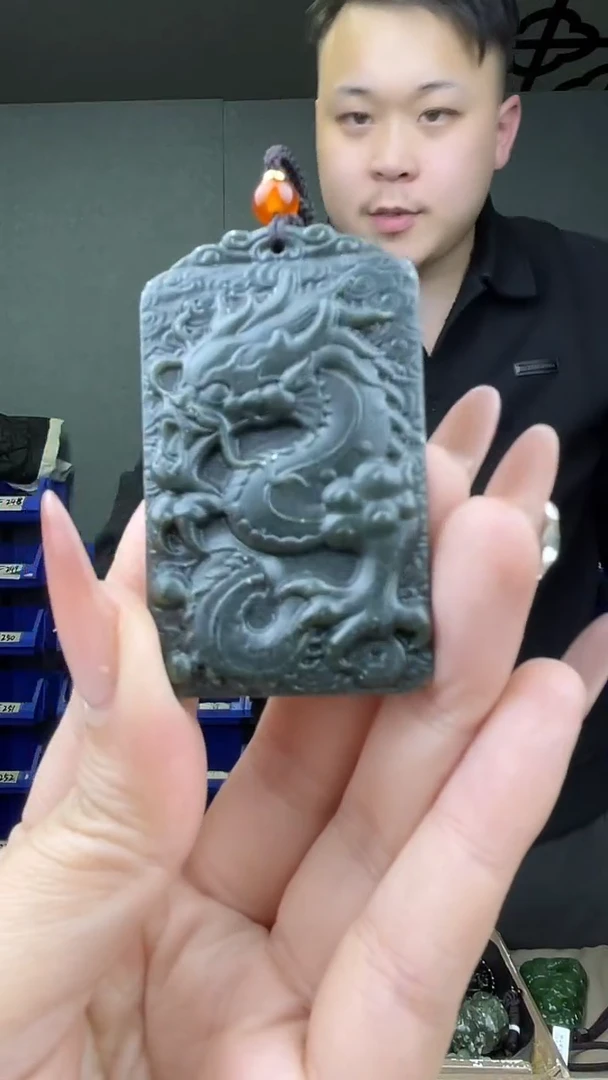 颈饰未镶嵌和田玉1拍一发一，多样性发货！