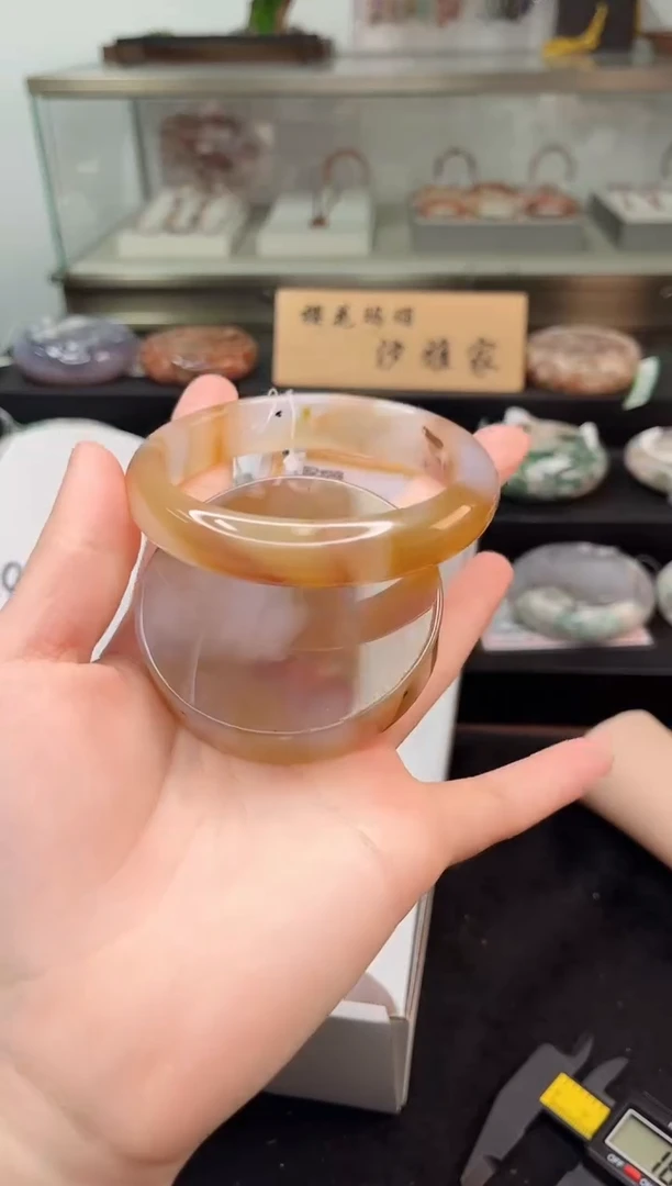 未镶嵌手镯石英质玉63圈口（赠品镯心）13593310