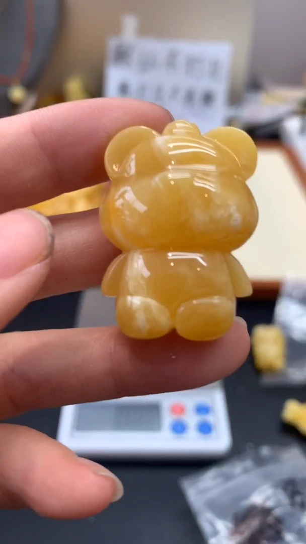 未镶嵌琥珀珠宝奇石654