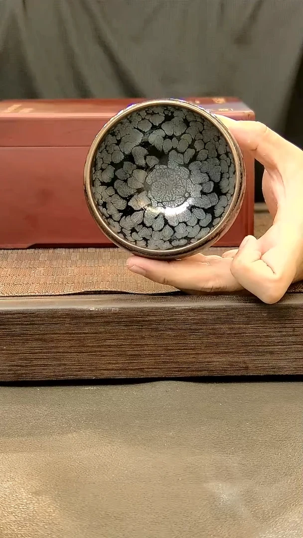 茶盏180=。。。。。。。。