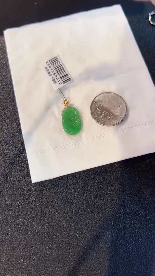 翡翠18K金镶嵌颈饰缅料A货/支持复检/一件