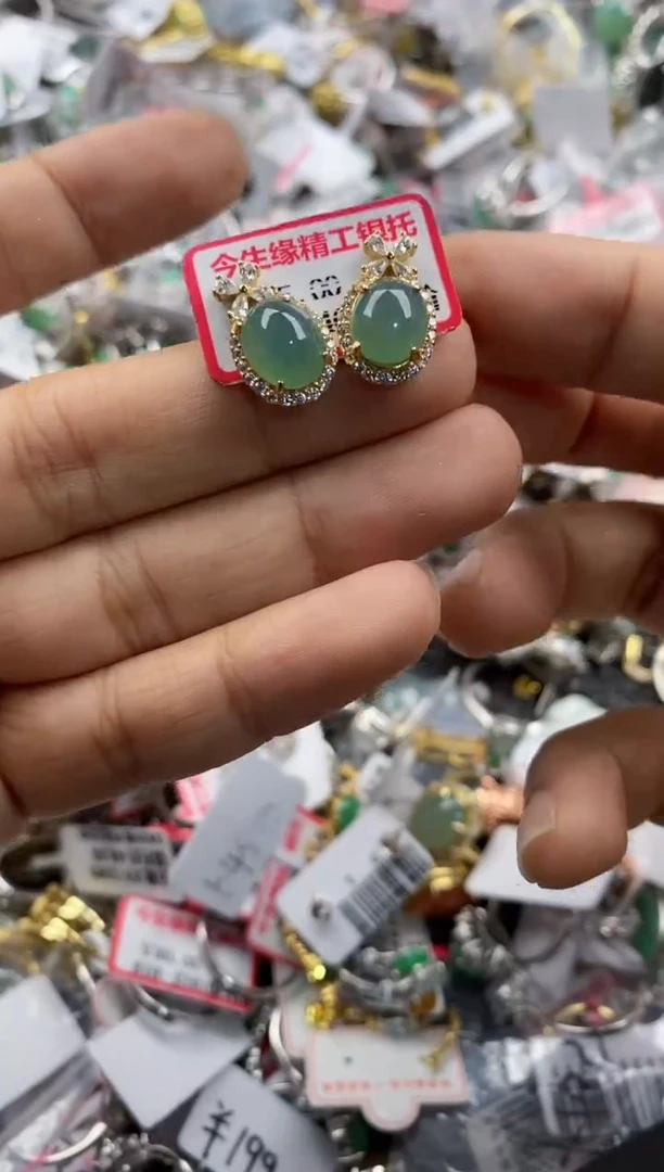 银S925镶嵌戒指翡翠555             1