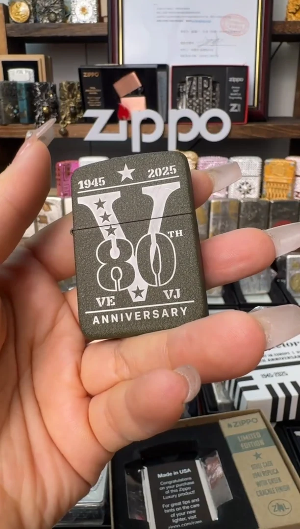 钢美版在版在册80周年钢机