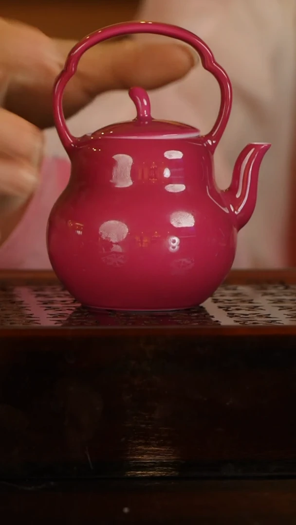 月亮好物推荐溢珍堂@@胭脂红小壶
