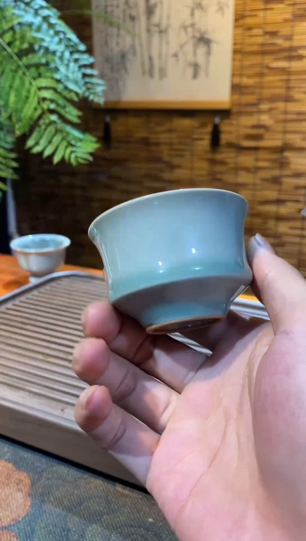 山隐青瓷龙窑柴烧杯子 粉青小马蹄 杯 微瑕40CC